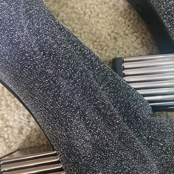 Michael kors NEW silver metallic sock boot stretch fabric heels size 6 - Picture 12 of 12